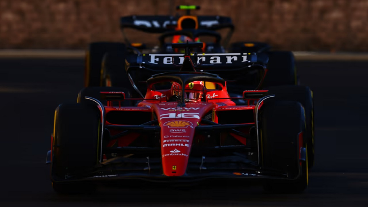 การระเบิดทางวิทยุของ Leclerc เปิดเผยปัญหายางของ Ferrari